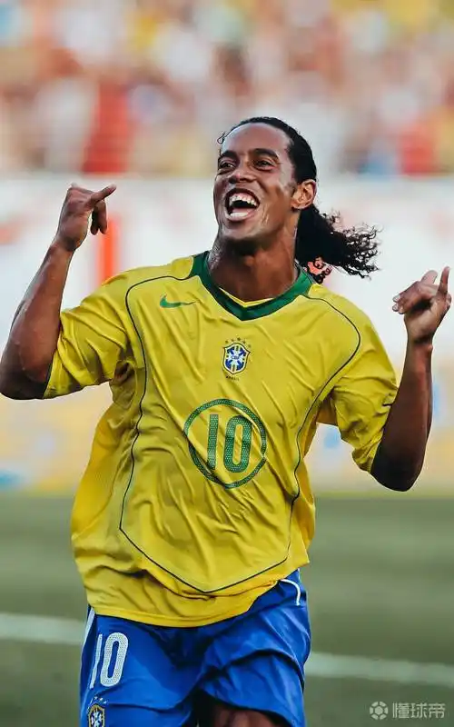 由前锋托尼 由前锋托尼