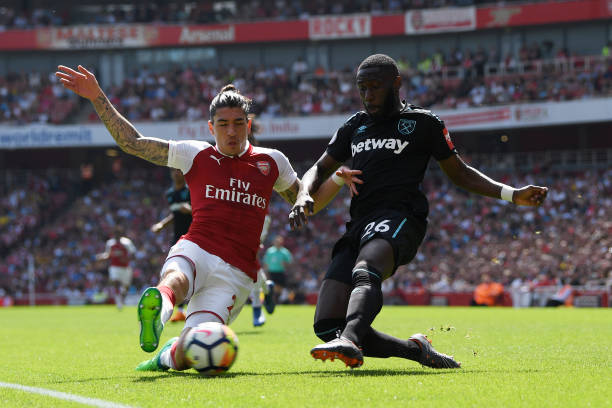 员兼外长王 员兼外长王